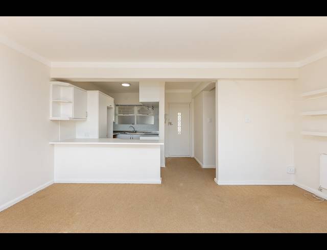 2 BEDROOM APARTMENT RENTED IN THREE ANCHOR BAY